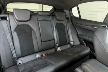 Alfa Romeo Stelvio Quadrifoglio 2018 banquette