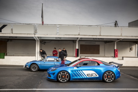 Alpine Célébration concept vs Alpine A110 1600 SC Montlhéry
