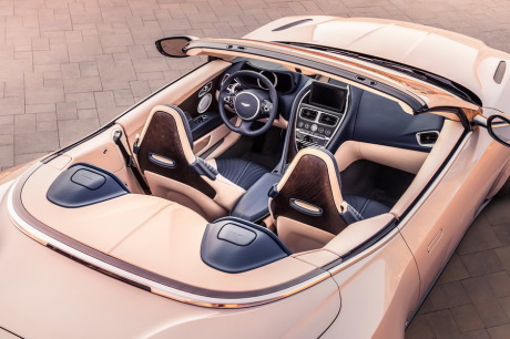 nouvelle aston martin db11 volante