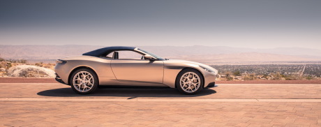 nouvelle aston martin db11 volante