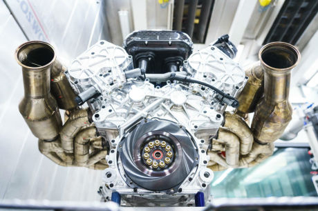 aston martin valkyrie V12