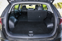 coffre ouvert kia sportage