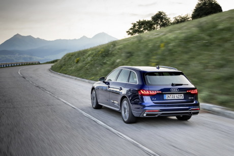 Audi A4 35 TDI S Tronic 7 (2019)