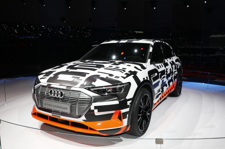 Audi e-tron quattro prototype camouflÃÆÃâÃâ ââ¬â¢ÃÆÃ¢â¬ âââ‰âÂ¢ÃÆÃââââ¬ ÃÆÃ¢Ã¢ââ¬Å¡Ã¬Ã¢ââ¬ÅŸÃÂ¢ÃÆÃâÃâ ââ¬â¢ÃÆÃ¢Ã¢ââ¬Å¡Ã¬ÃâŠÃÂ¡ÃÆÃââââ¬Ã
Â¡ÃÆÃ¢â¬Å¡Ãâé salon de GenÃÆÃâÃâ ââ¬â¢ÃÆÃ¢â¬ âââ‰âÂ¢ÃÆÃââââ¬ ÃÆÃ¢Ã¢ââ¬Å¡Ã¬Ã¢ââ¬ÅŸÃÂ¢ÃÆÃâÃâ ââ¬â¢ÃÆÃ¢Ã¢ââ¬Å¡Ã¬ÃâŠ ÃÆÃââââ¬Ã
Â¡ÃÆÃ¢â¬Å¡Ãâáve 2018 vue avant