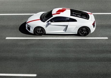 Audi R8 RWS statique profil gauche sur anneau