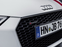 Audi R8 RWS logo calandre