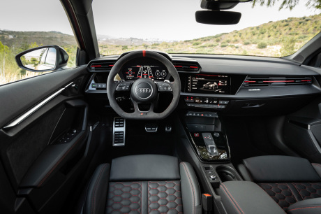 Audi RS2 2022 interieur