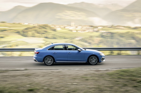 Audi S4 TDI profil