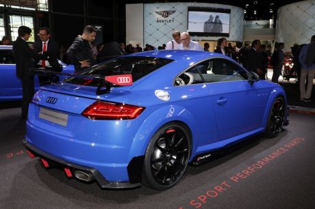 Audi TT RS Performance Parts bleu nogaro vue arrière