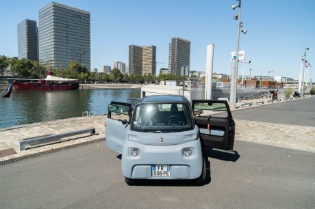 Portières à ouverture inversée Citroën Ami - 100 % ëlectric (2020)