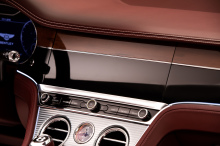 Bentley Continental GTC 2019 console centrale