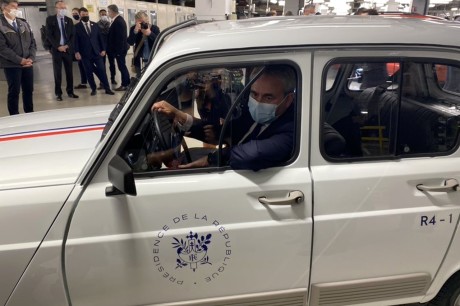 Renault 4 electric Xavier Bertrand