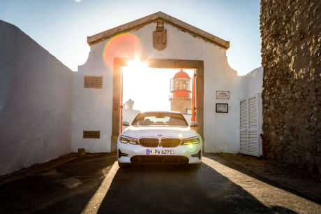BMW 330e 2019