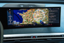 Ecran tactile BMW ix