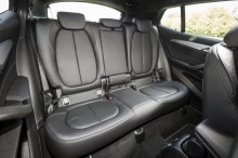 BMW X2 2018 M Sport orange banquette