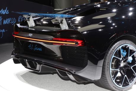 Bugatti Chiron aileron mobile
