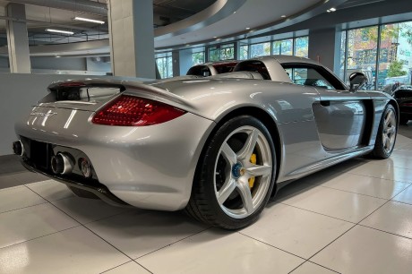 carrera gt watch price