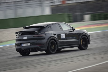 Porsche Cayenne Coupé arrière droit