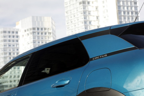 Citroën C4 Cactus 2018 vue avant bleu