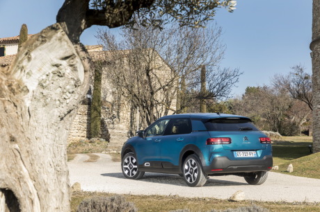 Citroen C4 Cactus bleu statique arrière gauche