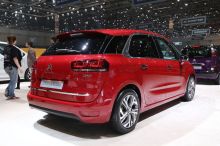Citroën C4 Picasso rouge 2016 Exclusive au salon de Genève vue arrière droite