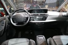 Citroën C4 Picasso 2016 Exclusive vue de la planche de bord