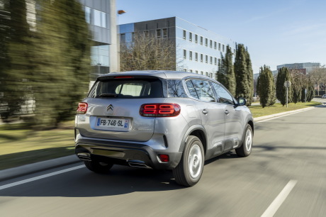 Citro���ën C5 Aircross Live gris travelling arri���áre droit
