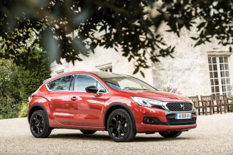 DS4 Crossback 2015 Orange Sport Chic vue avant droite