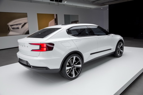 3/4 arrière Concept Volvo 40.2