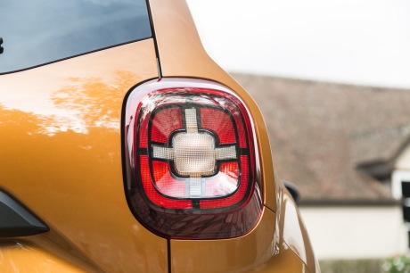 Dacia Duster 2 feux arrière