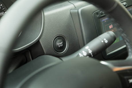 Dacia Duster 2 bouton stop start