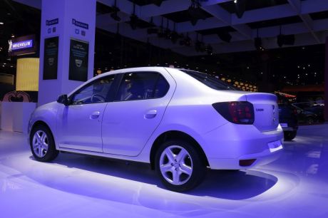 Dacia Logan 2016 vue arrrière