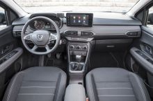 dacia sandero 3 confort planche de bord