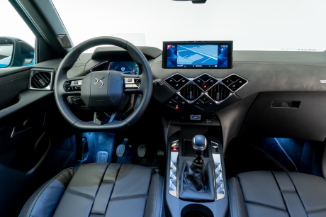DS3 Crossback habitacle planche de bord