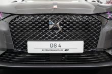 ds4 performance line 2021 calandre
