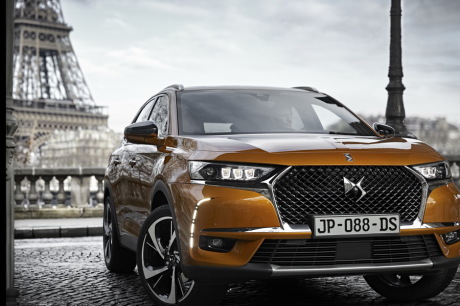 DS7 Crossback vue avant gold byzantin