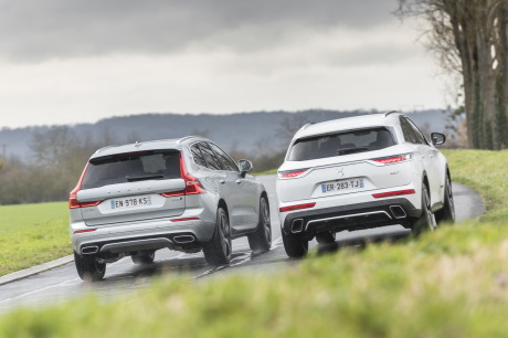 DS7 crossback face au volvo xc60