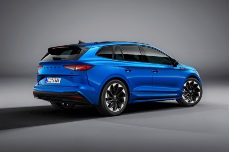 Skoda Enyaq Sportline arrière
