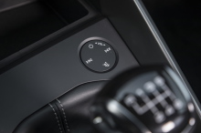 bouton de volume de radio chez Audi