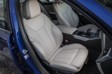 BMW S̮̩rie 3 2019 330i M Sport siÃÆÃ
¡ge advanced ÃÆ l'avant
