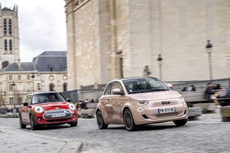 Location Fiat 500 et Mini electrique loyers