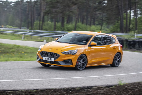 Ford Focus ST 2019 Orange Fury