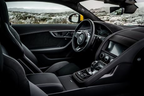 Interieur F-Type R