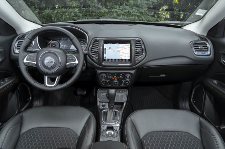 INterieur Jeep Compass S