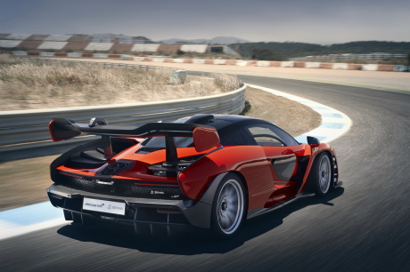 McLaren Senna