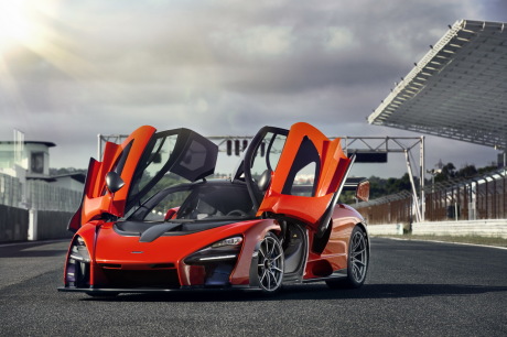 McLaren Senna