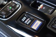 Mitsubishi Outlander PHEV 2018 compteurs sport