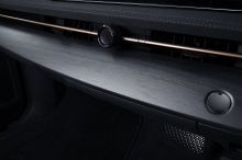 test nissan ariya dashboard