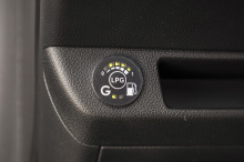renault clio GPL intérieur bouton GPL