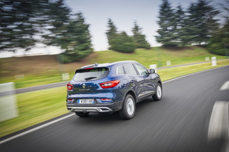 Renault Kadjar bleu 2019 Wave travelling arriÃÆÃ
¡re droit
